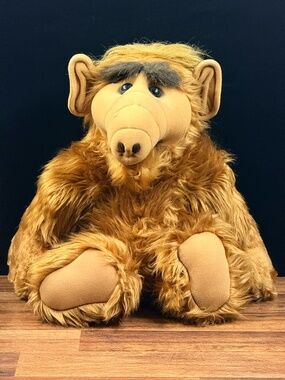 1987 ALIEN PRODUCTIONS “Talking ALF” Doll w/Cassette Tape